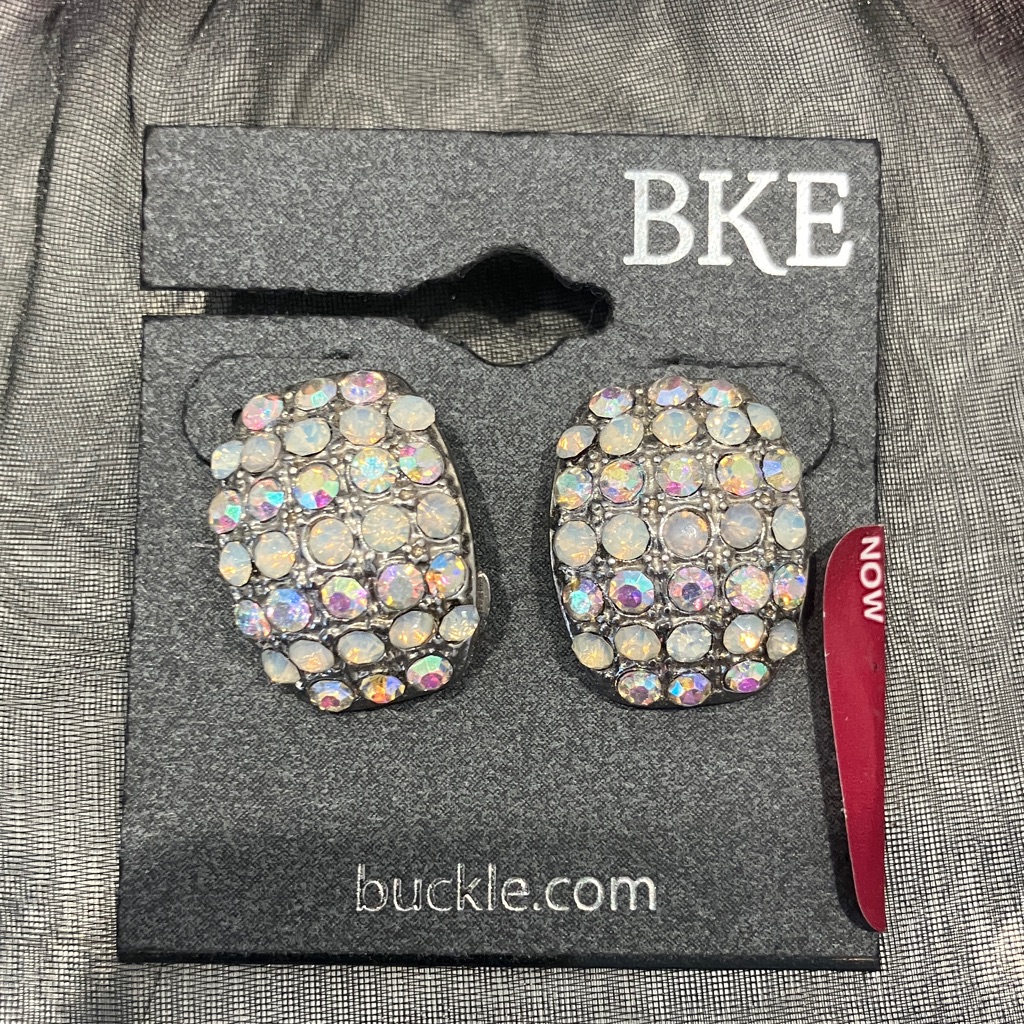 Bke Crystal Earrings 10$